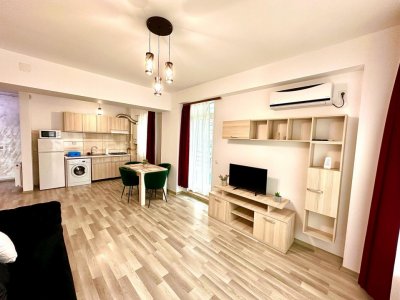 Apartament spațios 3 camere de vânzare, în Mamaia Nord - vedere catre mare!