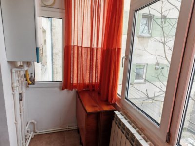 Apartament 2 camere decomandat, Tomis Nord – Rovere, etaj 1, centrală gaze