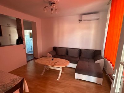 Casa de vanzare, situata in KM 5 - Constanta