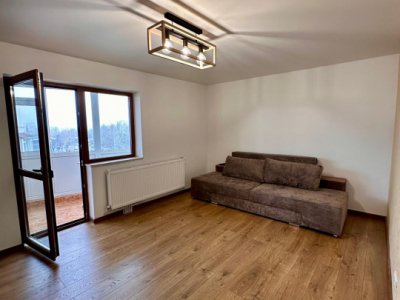Apartament 2 camere de vanzare in zona City Park Mall – Tomis III | Renovat 2025
