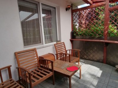 Casă de Vânzare Lumina | 6 Camere și Teren Generos
