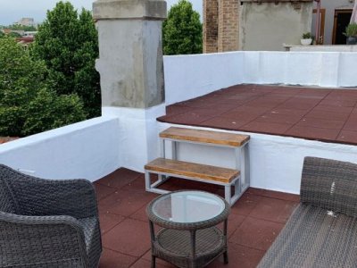 Apartament 3 camere de inchiriat, în Zona Centrală, terasă și vedere la mare