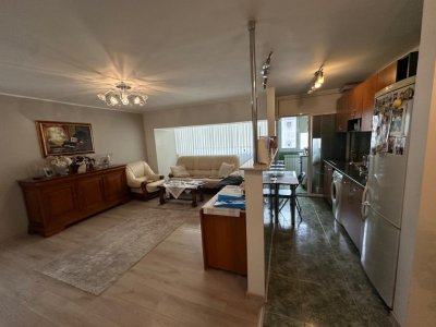 Apartament 3 camere, vedere bilaterală – Zona Trocadero, Constanta; COMISION 0%