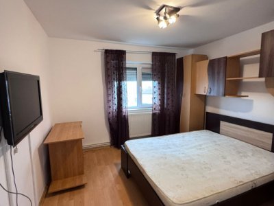 Apartament 3 camere de vanzare, situat in zona Tomis III