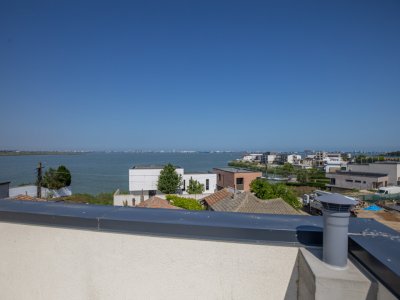 Casă modernă P+1 de vanzare │ Priveliște superbă la lac │ Comision 0%!