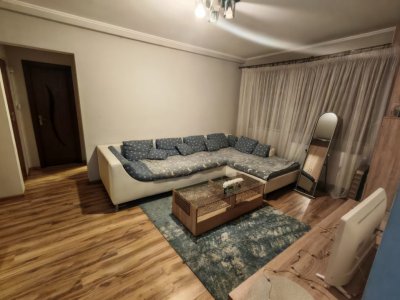 Apartament 2 camere de inchiriat, situat in Centru
