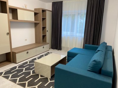 Apartament 2 camere de vanzare, in zona Inel II