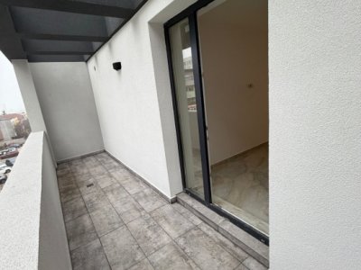 Apartament 2 camere de vânzare în Tomis Plus, Constanța 