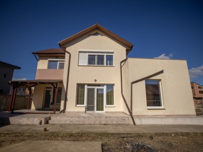 COMISION 0% Casa P+1 de vanzare situata in orasul Navodari