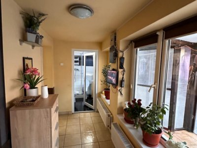 Casă 3 camere de vânzare zona Palas – 92 mp utili, teren 200 mp