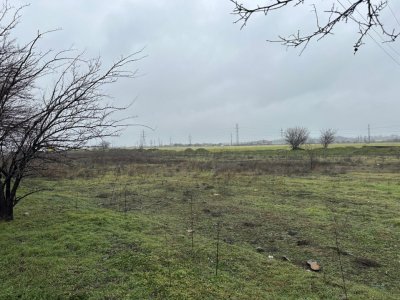 Teren extravilan 21.200 mp, zona Lumina