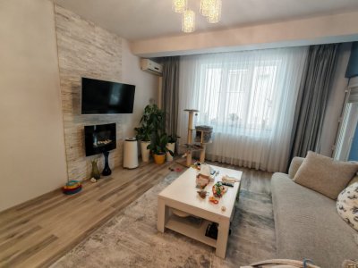 Apartament 2 camere de vânzare – zona Primo, mobilat și utilat