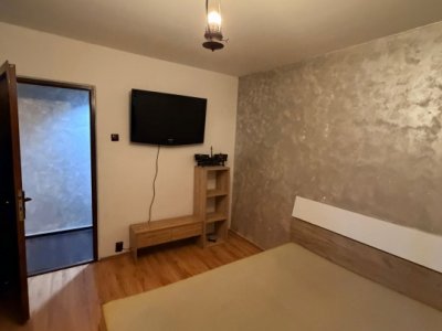 Apartament 2 camere, situat in zona CET