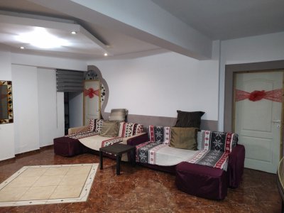 Apartament 3 camere, situat in zona Mamaia-Sat