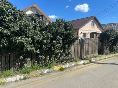 Oportunitate! Teren 820 mp cu casă, in Valu lui Traian