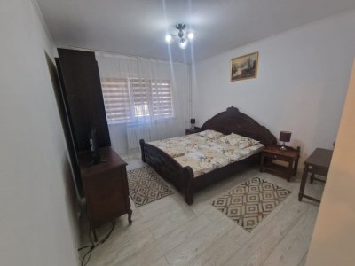 Apartament 3 camere Dacia - Trocadero (fosta scoală Spectrum)