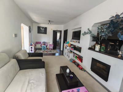 Casă renovată, ideală pentru familie – zona Brătianu