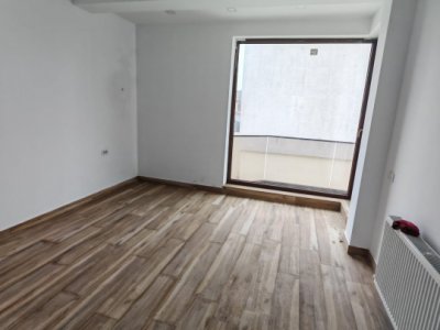 Spațiu comercial de închiriat în Centru