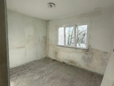 Apartament 2 camere de vanzare in zona Poarta 6