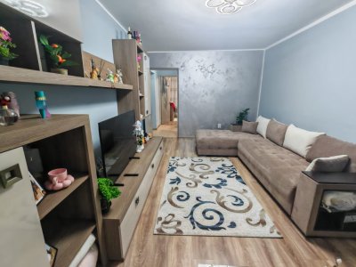 Apartament 2 camere de vanzare in zona KM-5