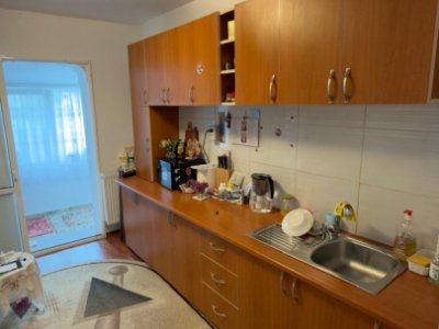 Apartament 2 camere de vanzare in zona Inel I