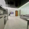 Apartament cu 3 camere în zona Vega Butoaie, cu vedere la lac thumb 2