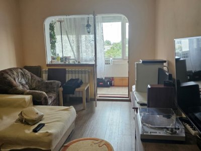 Apartament 4 camere de vânzare | in zona ICIL, Constanța
