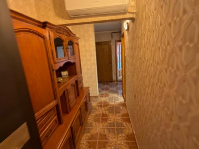 Apartament 3 camere decomandat în Casa de Cultură – centrală proprie, 2 băi