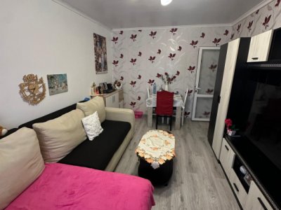 Apartament de vânzare , zona Anda