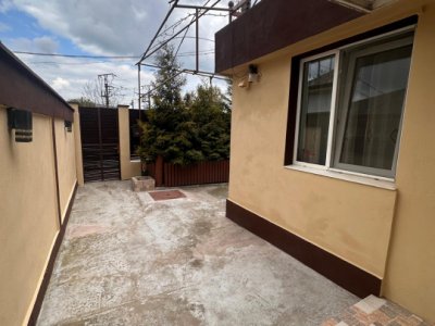 Casă 3 Camere de Vânzare Medeea – CET Constanța | Curte 195 mp