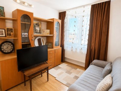 Apartament 2 camere de vânzare în zona Casa de Cultură, mobilat și utilat