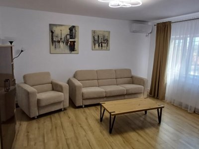 Apartament 2 camere de închiriat în Constanța zona Inel II