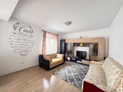 Casă de vânzare în Lazu – Agigea | Vilă P+M, 4 camere, curte amenajată