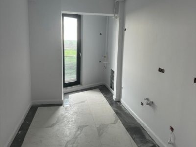 Apartament 2 camere de vanzare, situat in Tomis Plus, Constanta