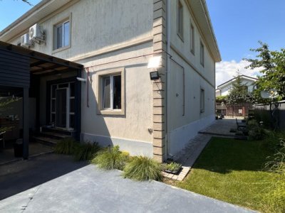 Casă de vânzare în Mamaia Sat, P+1 cu pod, 250 mp teren