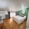 Casă P+1+M de vânzare, 5 camere, foișor, bucătărie de vară, zona Mamaia Sat imaginea mica 6 Casă P+1+M de vânzare, 5 camere, foișor, bucătărie de vară, zona Mamaia Sat thumb 6