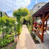 Casă P+1+M de vânzare, 5 camere, foișor, bucătărie de vară, zona Mamaia Sat imaginea mica 1 Casă P+1+M de vânzare, 5 camere, foișor, bucătărie de vară, zona Mamaia Sat thumb 1