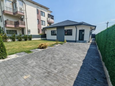 Casă de vânzare în Cumpăna, la cheie, utilități complete, deschidere la 2 străzi