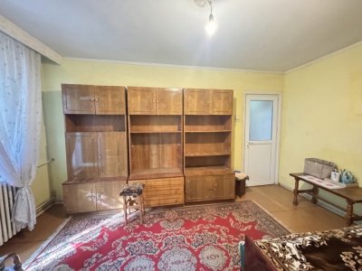 Apartament 2 camere semidecomandat, Constanța – KM 4-5 | 38 mp + boxă