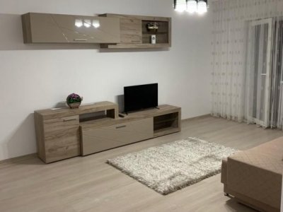 Apartament 2 camere decomandat de închiriat – Dacia