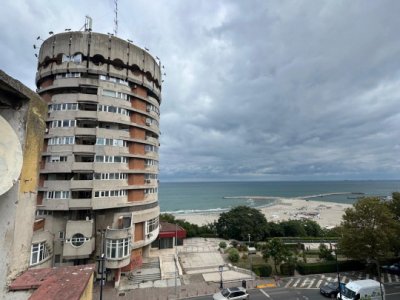 Exclusivitate - Apartament 2 camere vedere spectaculoasă la mare | Zona Modern