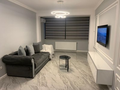 Apartament 2 camere de închiriat în Mamaia Nord – complet mobilat și utilat