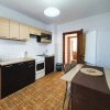 Apartament 3 camere de închiriat în zona Tomis II – mobilat și utilat complet thumb 4
