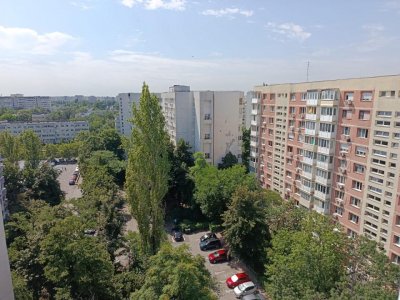 Apartament 2 camere decomandat metrou Titan / Parc IOR
