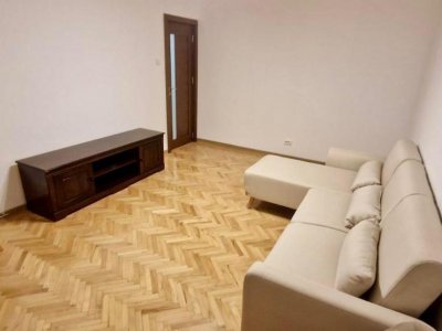 De închiriat 3 Camere & Loc de Parcare | Eremia Grigorescu