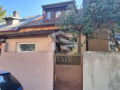 CASA mică&cochetă pe str. Radna nr. 2 - O oportunitate unică în zona Belvedere!