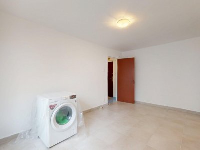 VITAN - Bobocica | 2 camere Etaj intermediar Renovat parțial