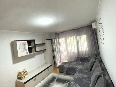 3 camere langa liceu si gradinita, aproape de metrou si STB, ideal familie