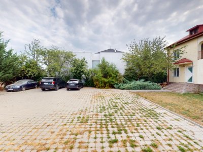 De vanzare Vila cu teren liber aproximativ 700 mp zona Pipera 