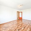 3 camere Titan – bloc solid, parcuri și metrou la 16 min distanța thumb 3
